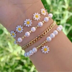 4pcs/Set Daisy and Faux Pearls Stacking Bracelet